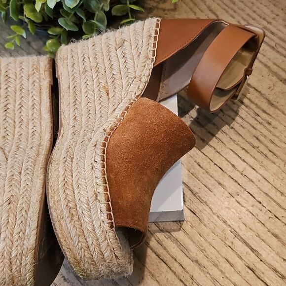 Brown Suede Espadrille Wedge Platforms Sandals Size 7.5 Marc Fisher - Picture 6 of 12